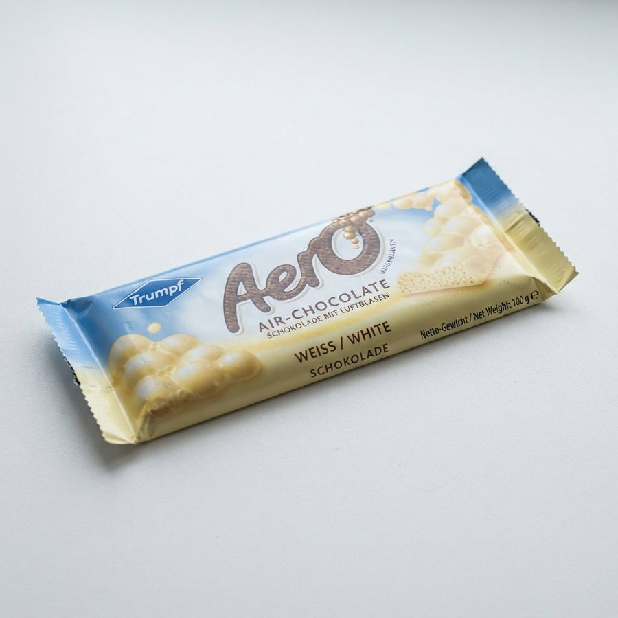 Trumpf Aero "Air-Chocolate" (weiss / white) Germany — front of pack at Exotic Snaxx Chicago
