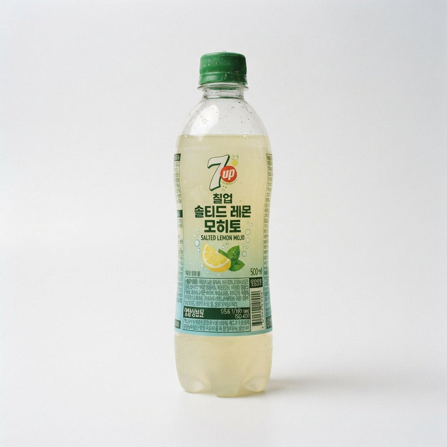 7 Up Salted Lemon Mojo (Korea) — front of pack at Exotic Snaxx Chicago