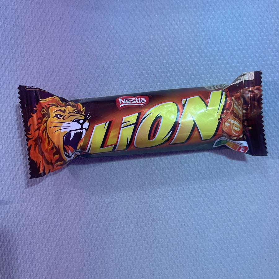 Nestlé LION Poland (Polska) — front of pack at Exotic Snaxx Chicago