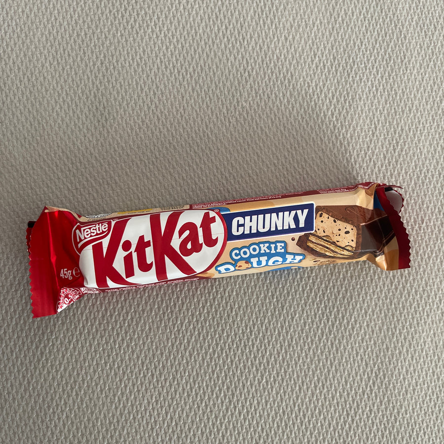 KitKat Chunky Cookie Dough (Australia) — front of pack at Exotic Snaxx Chicago