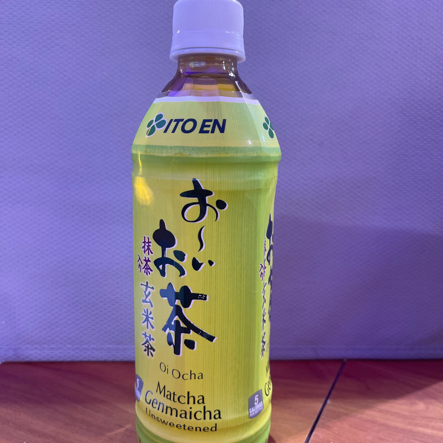 ITO EN Oi Ocha Matcha Genmaicha – Unsweetened 500 mL (Product of Japan) — front of pack at Exotic Snaxx Chicago