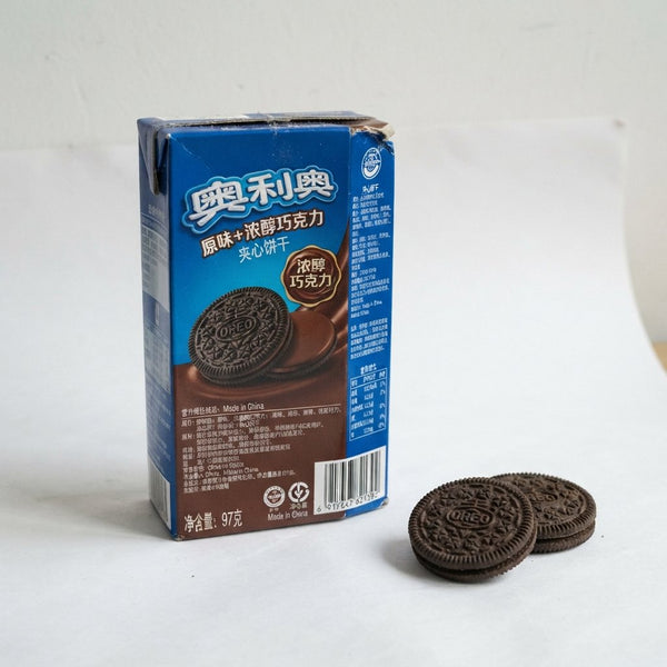 Oreo original + rich chocolate ( China)