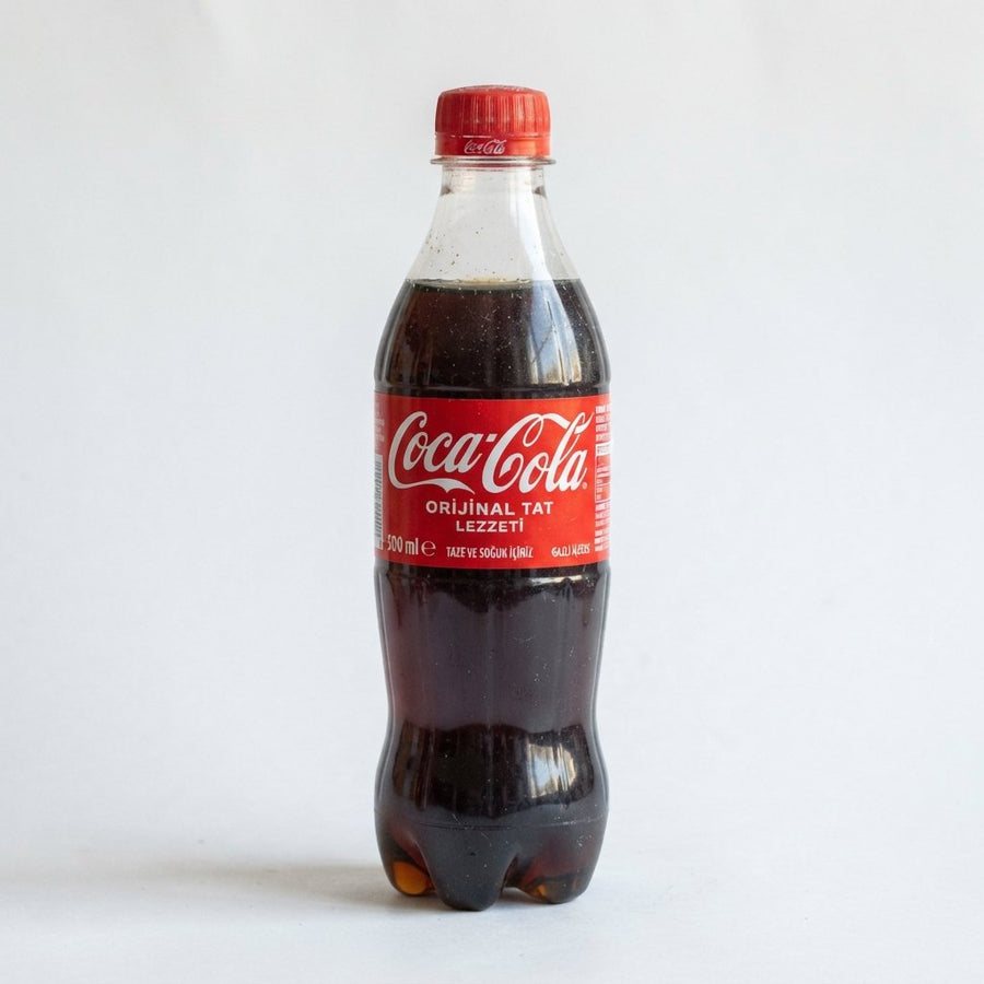 Coca Cola Orijinal Taste — front of pack at Exotic Snaxx Chicago