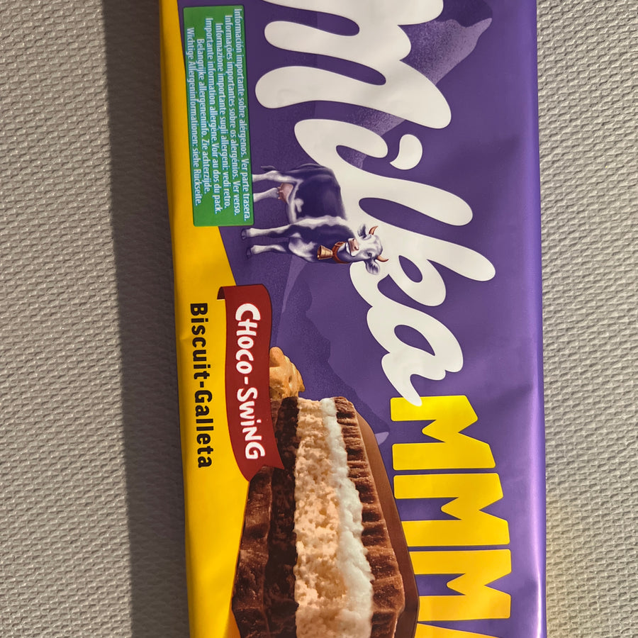 Milka Mmmmax Choco-Swing Biscuit (300g, Europe) — front of pack at Exotic Snaxx Chicago