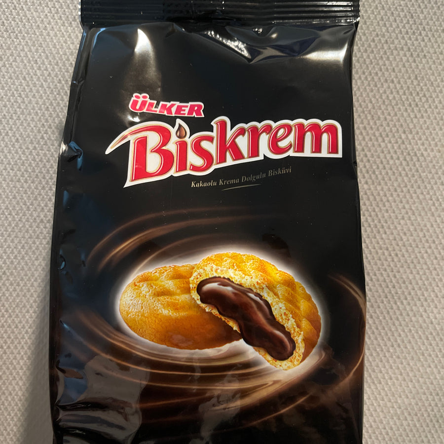 Ülker Biskrem (Turkey) — front of pack at Exotic Snaxx Chicago