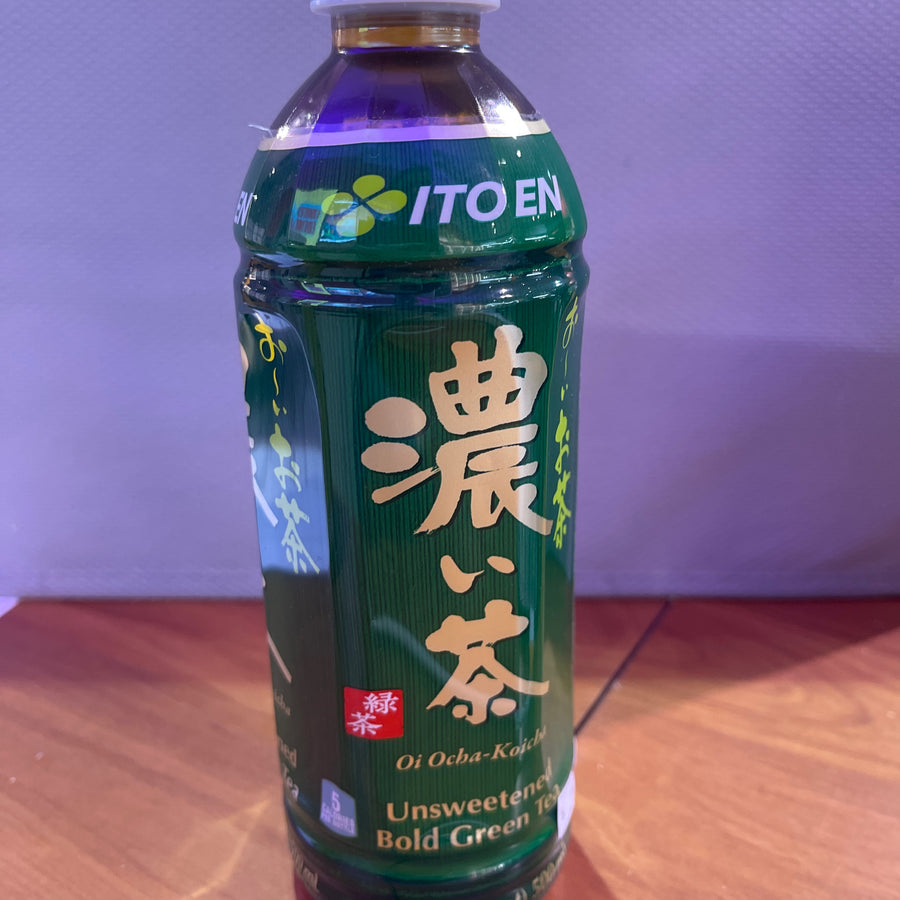 ITO EN Oi Ocha Koi Cha Bold Green Tea – Unsweetened 500 mL (Product of Japan) — front of pack at Exotic Snaxx Chicago