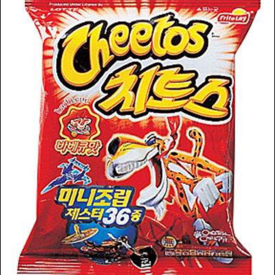 Lotte Cheetos BBQ Flavour 88g — front of pack at Exotic Snaxx Chicago