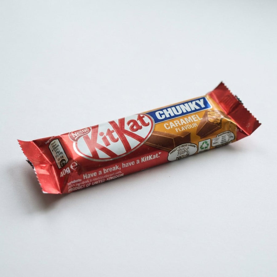 KitKat Chunky Caramel Flavour Product of United Kingdom — front of pack at Exotic Snaxx Chicago