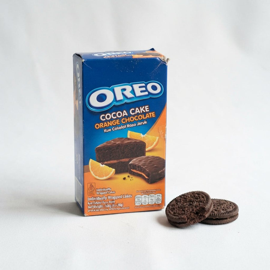 Oreo Cocoa Cake Orange Chocolate — front of pack at Exotic Snaxx Chicago